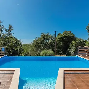apartment-kata-with-private-pool.in-istria.net/